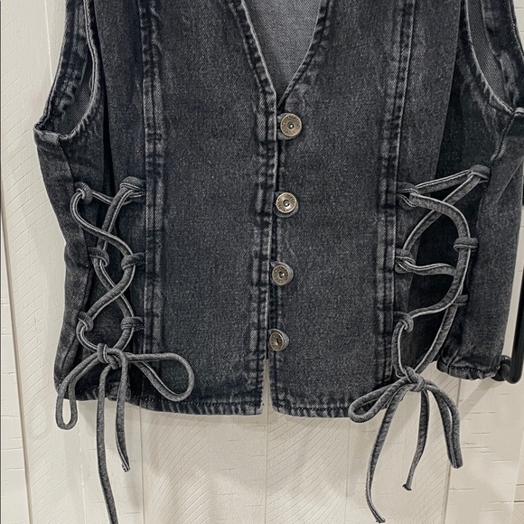 Washed Love Black Denim Vest - Picture 2 of 9